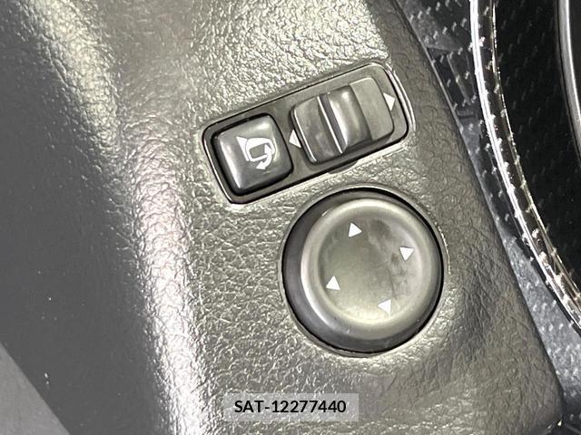 Nissan X-TRAIL 2017-09 8650743-6