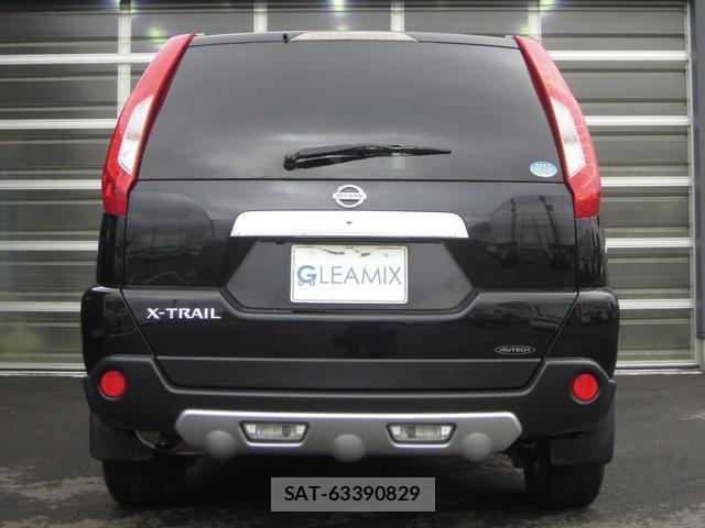 Nissan X-TRAIL 2010-10 8651556-2