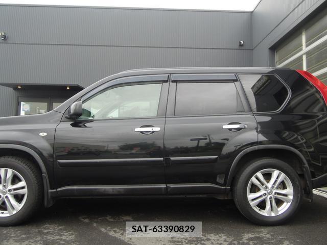 Nissan X-TRAIL 2010-10 8651556-4