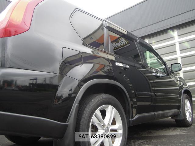 Nissan X-TRAIL 2010-10 8651556-7
