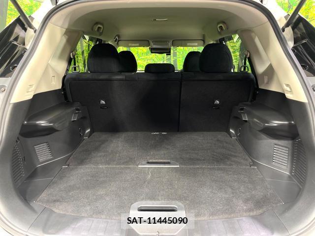 Nissan X-TRAIL 2016-01 8652269-10