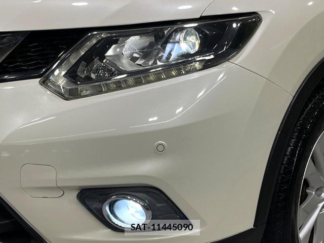 Nissan X-TRAIL 2016-01 8652269-12