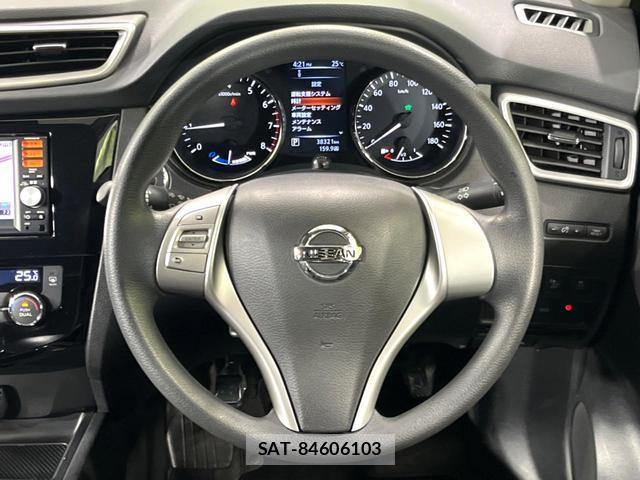 Nissan X-TRAIL 2016-02 8652270-11