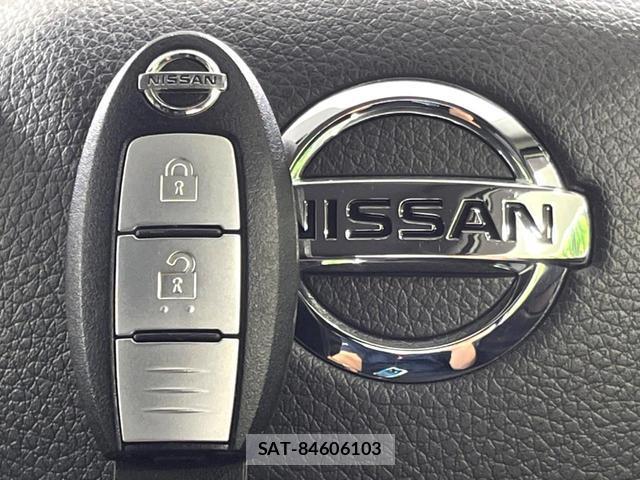 Nissan X-TRAIL 2016-02 8652270-7