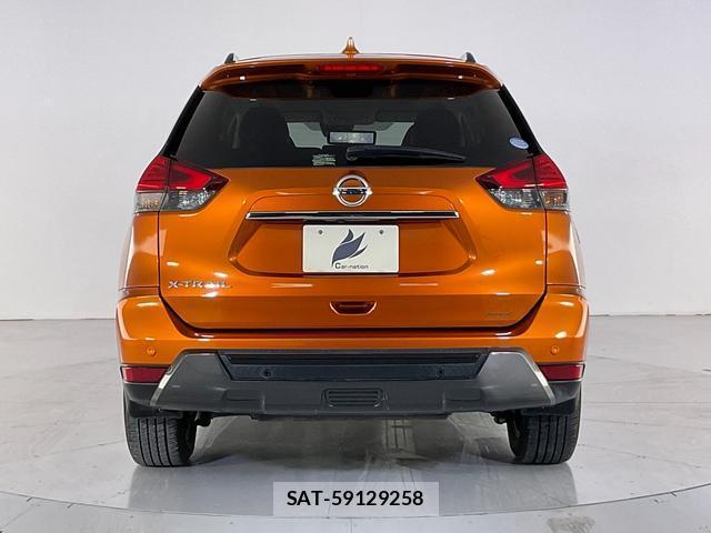Nissan X-TRAIL 2017-08 8652721-5