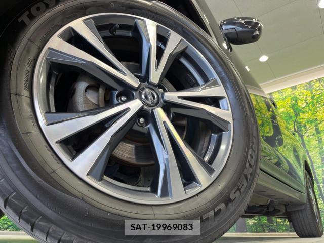 Nissan X-TRAIL 2018-10 8652750-12