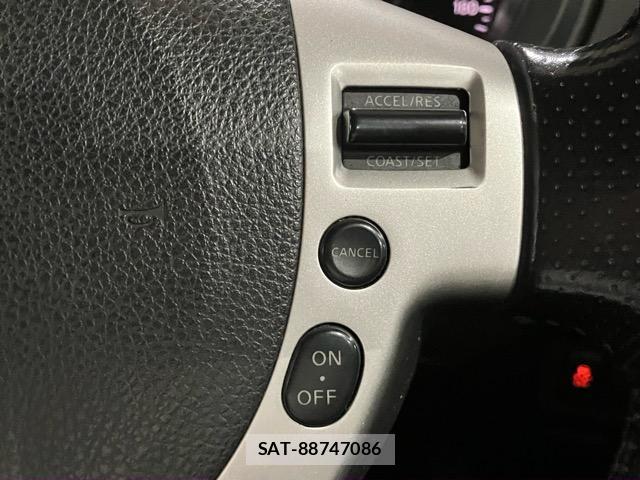 Nissan X-TRAIL 2011-08 8653009-15