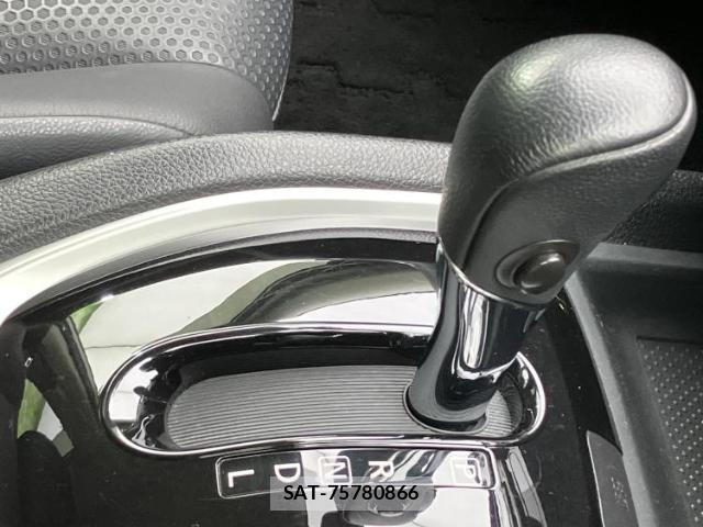 Nissan X-TRAIL 2017-03 8653679-17