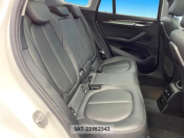 Bmw X1 2017-10 8646882-10