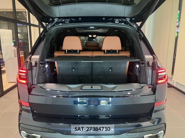 Bmw X7 2026-03 8649544-13