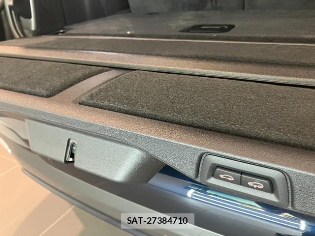 Bmw X7 2026-03 8649544-15