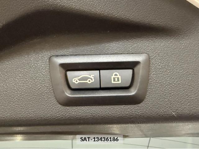 Bmw X7 2022-02 8650152-12