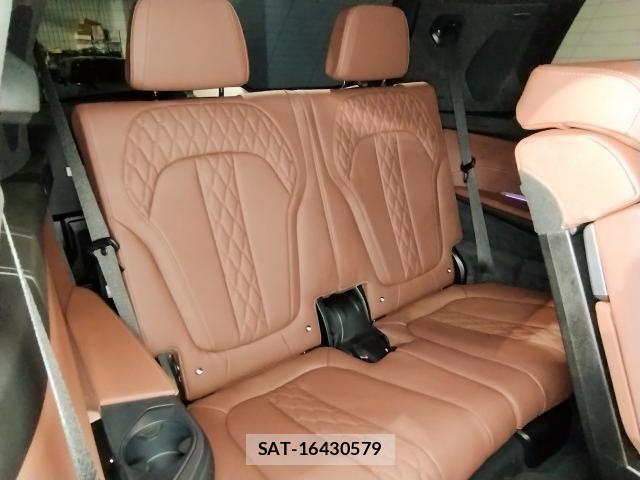 Bmw X7 2023-12 8652083-11