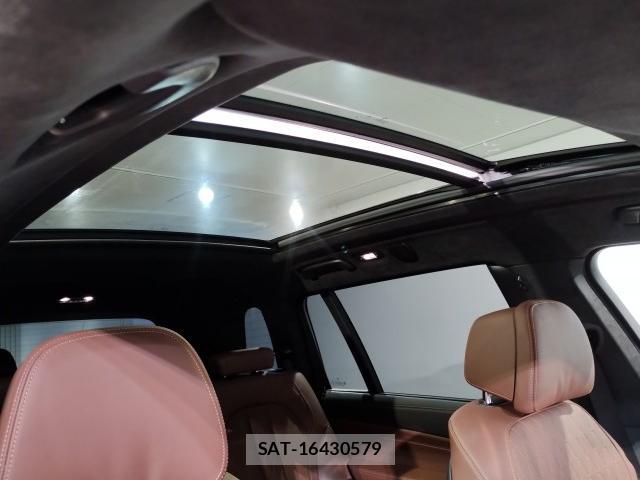 Bmw X7 2023-12 8652083-15