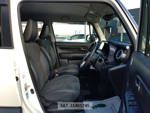 Suzuki X BEE 2021-05 8646864-5