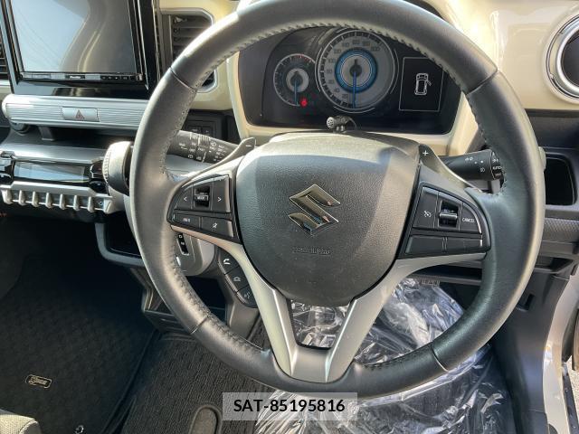 Suzuki X BEE 2018-12 8647119-2
