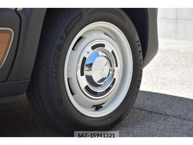 Suzuki X BEE 2018-08 8647448-12