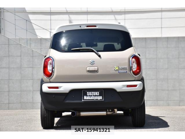 Suzuki X BEE 2018-08 8647448-5