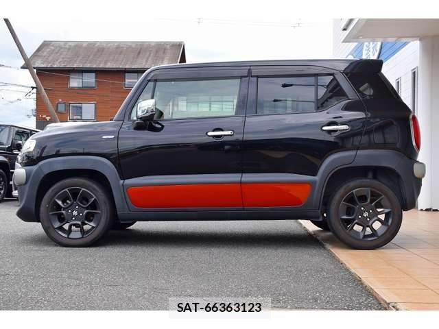 Suzuki X BEE 2018-02 8652530-7