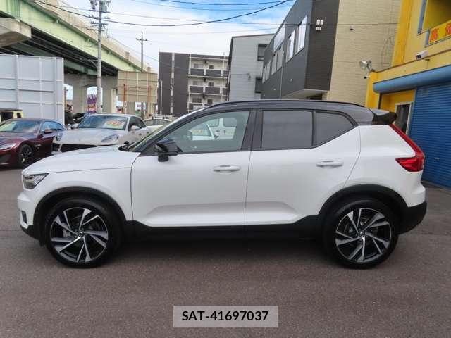 Volvo XC40 2018-04 8646787-18