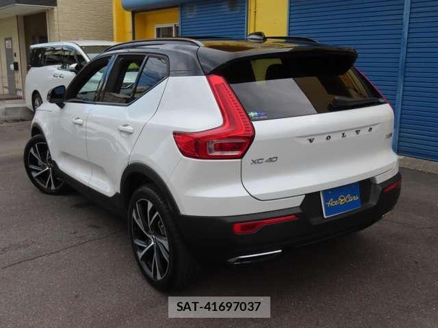 Volvo XC40 2018-04 8646787-19