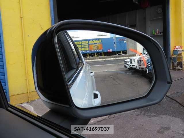 Volvo XC40 2018-04 8646787-9