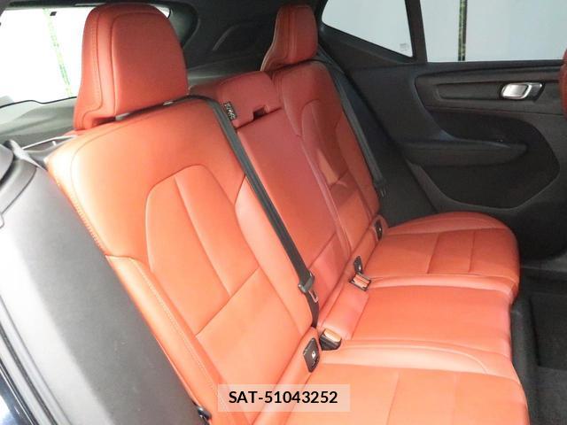 Volvo XC40 2021-06 8648312-12