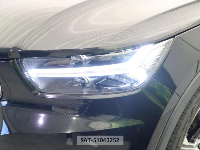 Volvo XC40 2021-06 8648312-15