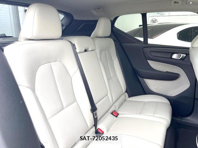 Volvo XC40 2024-02 8649589-12