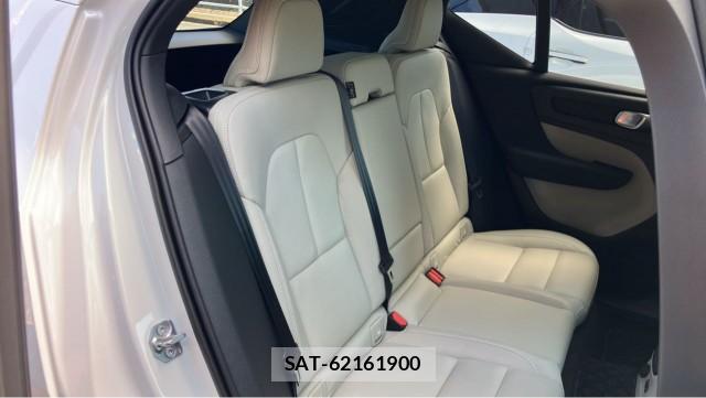 Volvo XC40 2021-02 8651259-6