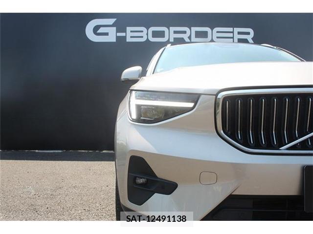 Volvo XC40 2023-05 8651913-12