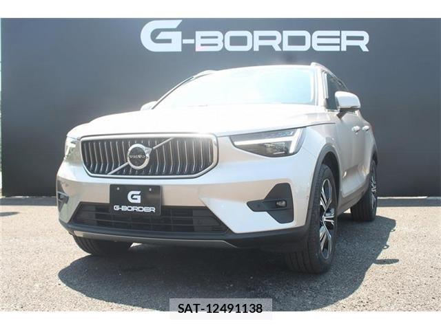 Volvo XC40 2023-05 8651913-14