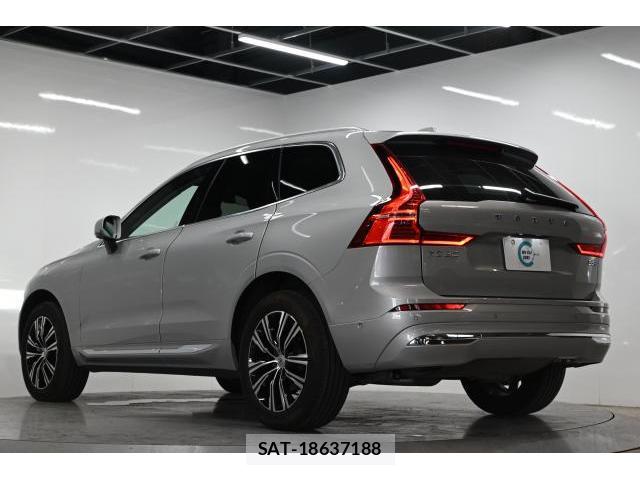 Volvo XC60 2021-10 8647917-1