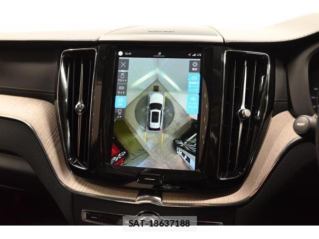Volvo XC60 2021-10 8647917-4