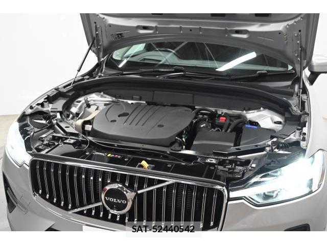 Volvo XC60 2022-01 8647919-17