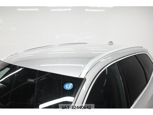 Volvo XC60 2022-01 8647919-18