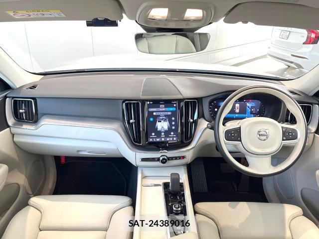 Volvo XC60 2022-01 8649590-1