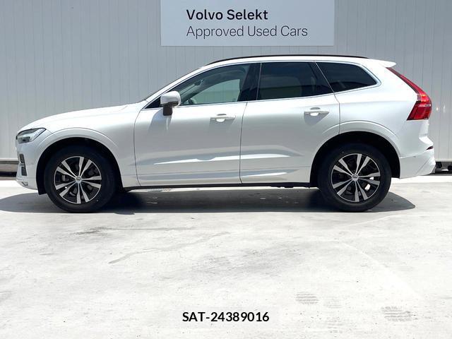 Volvo XC60 2022-01 8649590-17