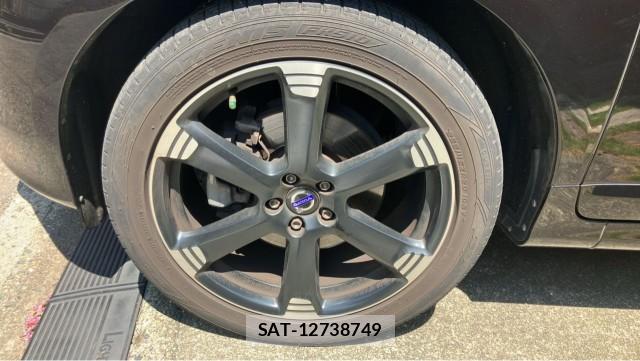 Volvo XC60 2016-01 8651256-8