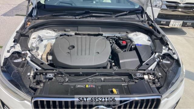 Volvo XC60 2023-09 8651444-7