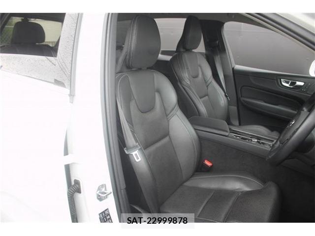Volvo XC60 2021-06 8651909-13