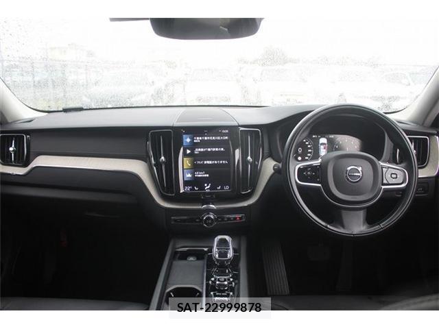 Volvo XC60 2021-06 8651909-16