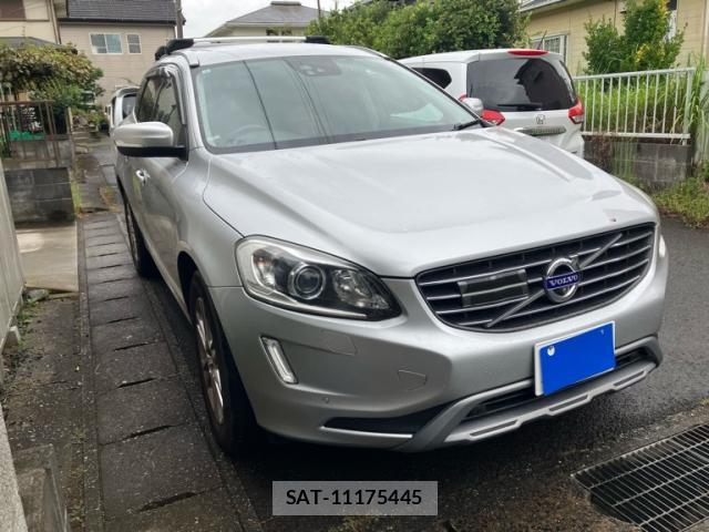 Volvo XC60 2014-02 8652760-1