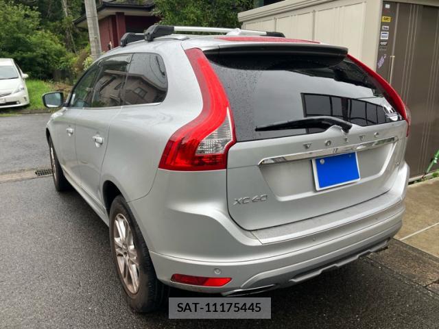 Volvo XC60 2014-02 8652760-12