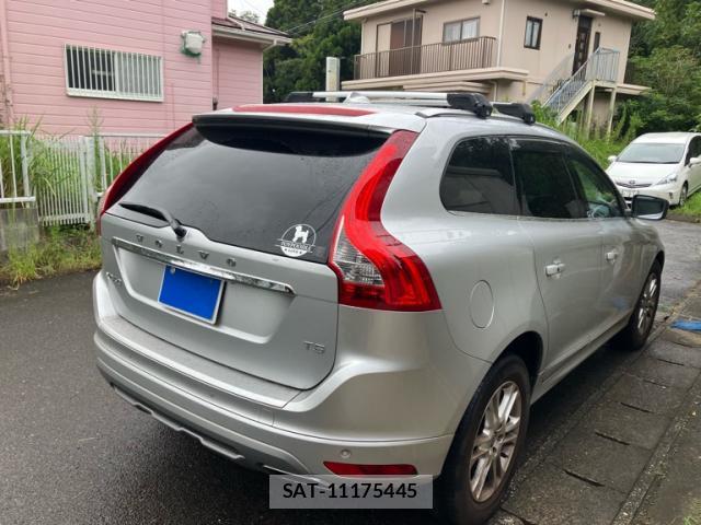 Volvo XC60 2014-02 8652760-13