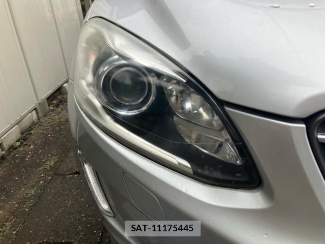Volvo XC60 2014-02 8652760-3