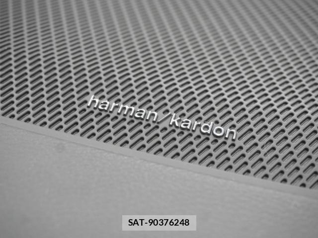 Volvo XC90 2022-03 8647915-9