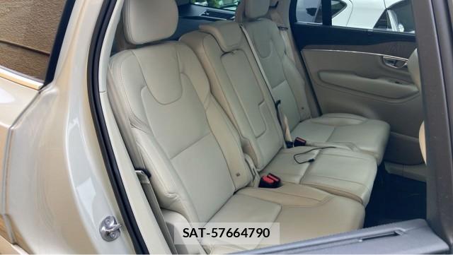 Volvo XC90 2022-03 8651459-6