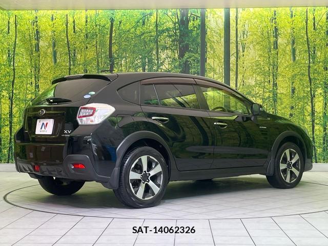 Subaru XV HYBRID 2014-01 8649840-16