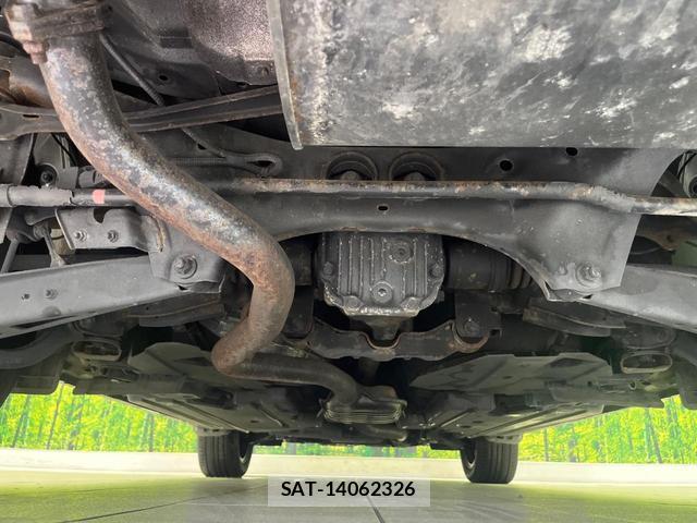 Subaru XV HYBRID 2014-01 8649840-18